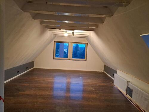 Foto - Großgoltern, DG Appartement - 325,00&nbsp;EUR Kaltmiete, ca.&nbsp; 46,00&nbsp;m&sup2;