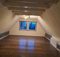 Großgoltern, DG Appartement - 325,00&nbsp;EUR Kaltmiete, ca.&nbsp; 46,00&nbsp;m&sup2; in Barsinghausen (PLZ: 30890)