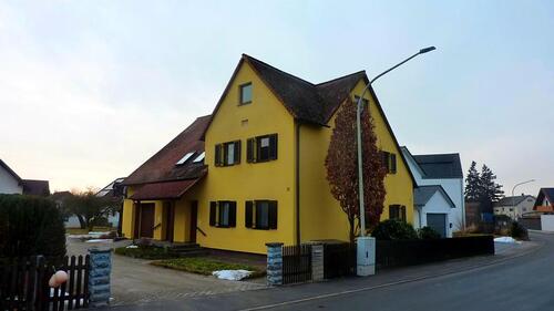 Foto - Einfamilienhaus mit Einliegerwohnung – Provisionsfrei von privat