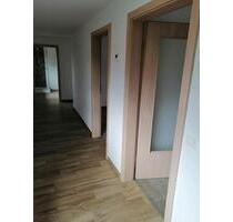 Moderne Wohnung zu vermieten - 1.070,00&nbsp;EUR Kaltmiete, ca.&nbsp; 120,00&nbsp;m&sup2; in Neustadt in Sachsen (PLZ: 01844)