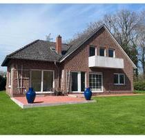 Haus mit Garage in 26125 Oldenburg - Bad Zwischenahn