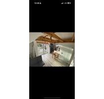 2 Zi. DG Wohnung voll möbeliert mit EBK &Garage ün Remseck - Remseck am Neckar