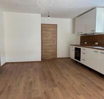 3 Zimmer Wohnung - 1.050,00&nbsp;EUR Kaltmiete, ca.&nbsp; 80,00&nbsp;m&sup2; in Tittling (PLZ: 94104)