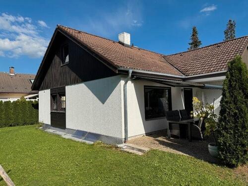 Foto - Einfamilienhaus Bj. 1980 in Holzständerbauweise