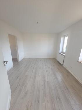 Foto - 2-ZKB Wohnung in Lohfelden – komplett renoviert, Top-Zustand