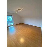 schöne Wohnung mit Balkon - 390,00&nbsp;EUR Kaltmiete, ca.&nbsp; 30,00&nbsp;m&sup2; in Passau (PLZ: 94036) Auerbach