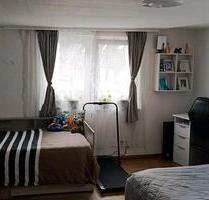 1-Zimmer Wohnung in Weissach mit Garage, ab 1.6.2026