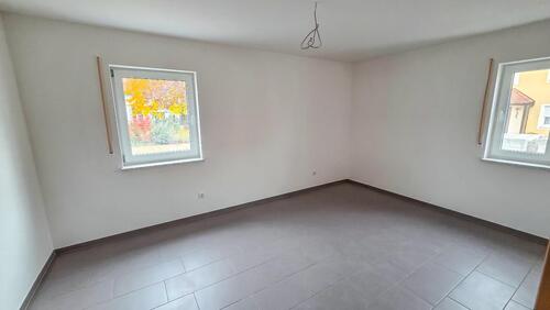 Foto - Etagenwohnung zur Miete in Aurach