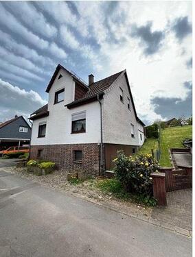 Foto - Großzügiges Mehrfamilienhaus in Delligsen Grünenplan