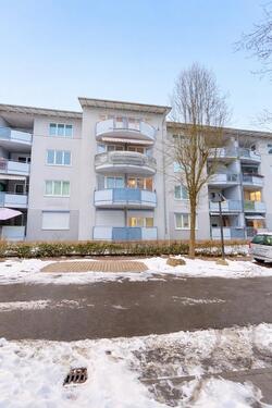 Foto - Helle 1,5 Zimmerwohnung mit Balkon direkt in Kassel
