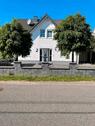 Foto - Elegantes Einfamilienhaus mit Pool und Sauna in ruhiger Lage