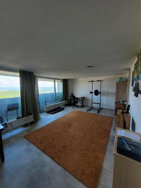 Foto - Helle 1-Zimmer Wohnung mit atemberaubendem Ausblick.
