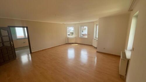 Foto - Moderne 4 Zimmer Wohnung zu vermieten!