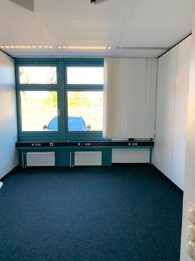 Foto - Einladende Büroeinheit im Grünen - All-in-Miete