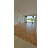 2-Zimmer Wohnung mit Loggia - 930,00 EUR Kaltmiete, in Veitshöchheim (PLZ: 97209)