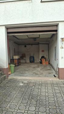 Foto - Stellplatz in Einzelgarage für WohnmobilWohnwagenOldtimer