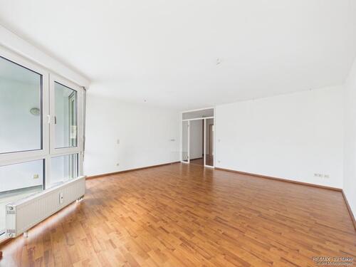 Foto - So empfängt Sie Ihre neue und moderne Wohnung, mit Einbauküche und Südbalkon