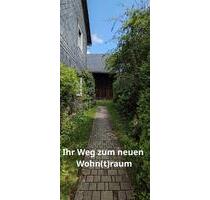 Sofort verfügbar: Charmante Altbauwohnung 1.OG mit Gartenoption - Weidhausen bei Coburg
