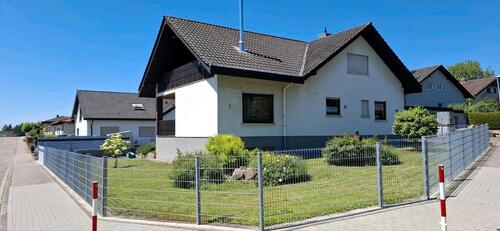 Foto - 8 Zimmer Mehrfamilienhaus, Wohnhaus in Kraichtal