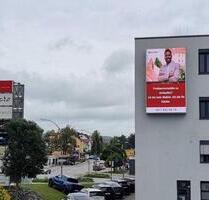 Landshut digital erleben - Werbung auf der LED-Videowall mit großer Reichweite - Ergolding