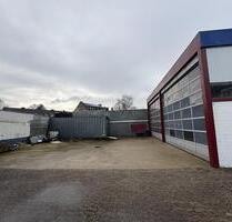 KfZ-Hallenteil an vielbefahrener Bundesstraße - Krefeld Bockum