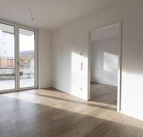 Wunderschöne Service-Wohnung mit Westterrasse zum begrünten Innenhof | EBK | Pflegedienst im EG | TG - Gera Debschwitz