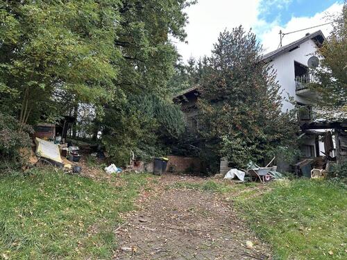 Foto - Haus mit großem Naturgrundstück in absoluter Randlage