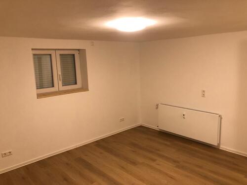 Foto - 1-Zi.-Souterrainwohnung, 43 m² - 600,00&nbsp;EUR Kaltmiete, ca.&nbsp; 43,00&nbsp;m&sup2;