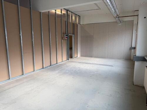 Foto - Lagerflächen in Göttingen-Grone 23–140 m², 247 Zugang, Strom