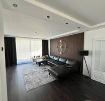 Die Lichtdurchflutete Penthouse-Wohnung in Bad Salzuflen !