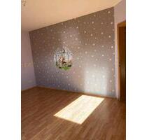 Helle. Obergeschoß Wohnung. Zentrale Lage. Zu vermieten - Esterwegen