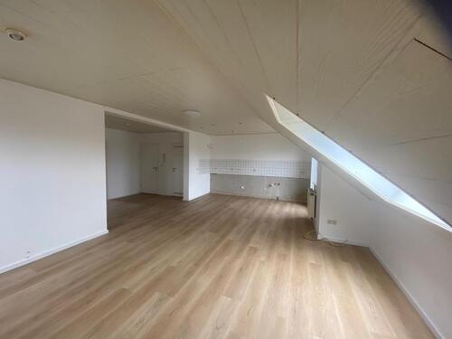 Foto - 3 Zimmer Dachgeschoßwohnung zum Kaufen in Langenberg