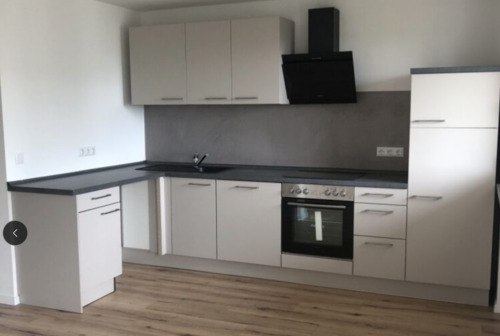 Foto - Zu vermieten: Lichtdurchflutete 2-Zimmer-Wohnung + Garage, Balkon