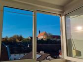 Foto - Sonnige 2-Zimmer-DG-Wohnung mit Einbauküche, Fußbodenheizung