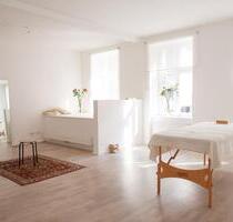 Schöne Praxisräume zur Mitbenutzung in Berlin Mitte