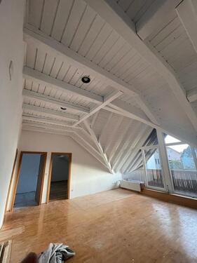 Foto - Renovierte Dachgeschoss Wohnung - Aschaffenburg Schweinheim