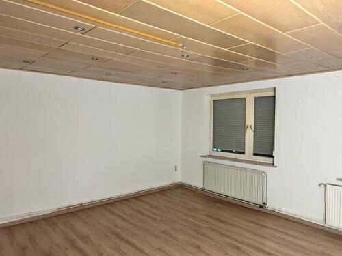 Foto - Mietwohnungen - 800,00 EUR Kaltmiete, ca.  110,00 m²