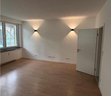 Foto - 3,5-Zi.-Wohnung direkt Uni Kassel – 95 m², saniert, kein Balkon
