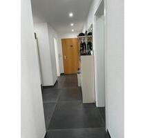 Zimmer in 3er Luxus- WG 90 qm - 484,00&nbsp;EUR Kaltmiete, ca.&nbsp; 90,00&nbsp;m&sup2; in Leutenbach (PLZ: 71397)