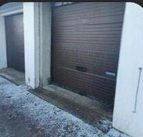 Garage zu Vermieten mit Rolltor und Strom Top Zustand - Wilkau-Haßlau