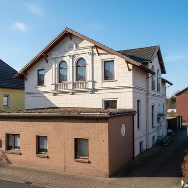 Foto - MFH 3 WOHNUNGEN IM ZENTRUM IN ELSFLETH