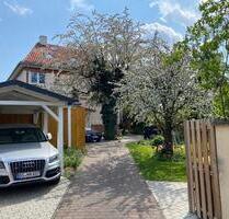 Helle 3-Zimmerwhg. (73qm OG) inkl. Garage, Küche und neuem Bad - Braunschweig Wabe-Schunter-Beberbach