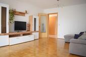 Foto - 2 Zimmer Mehrfamilienhaus, Wohnhaus zum Kaufen in Nürnberg
