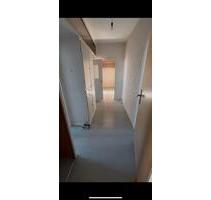 2 Zimmer WBS 160 oder arbeiten nur - Berlin Lichtenberg