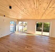 Lichtdurchflutete 2-Zi-Whg mit Balkon 68qm 1.OG | Neuwertig ! - Neukirchen bei Sulzbach-Rosenberg