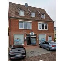 Gewerbefläche in Top-Sichtlage - 1.400,00 EUR Kaltmiete, in Bad Segeberg (PLZ: 23795)