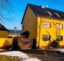 Vierseitenhof 5.340 m² , 254 m² Wohnfläche nahezu Energieautark - Herzberg (Elster)