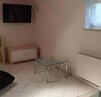 1 Zimmer 30m² OT - 400,00&nbsp;EUR Kaltmiete, ca.&nbsp; 30,00&nbsp;m&sup2; in Weißenburg in Bayern (PLZ: 91781)