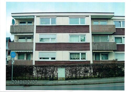 Foto - Helle 3-Zimmer-Wohnung mit 2 Balkonen im 2. OG in Oberesslingen