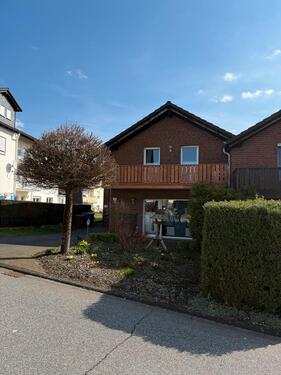 Foto - 5 Zimmer Doppelhaushälfte zum Kaufen in Nauroth